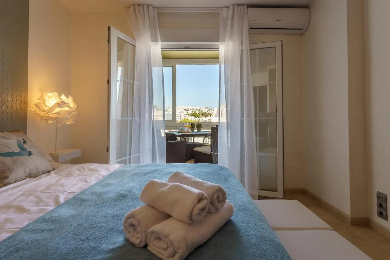 Malagasuite Carihuela Seaviews Torremolinos Spain